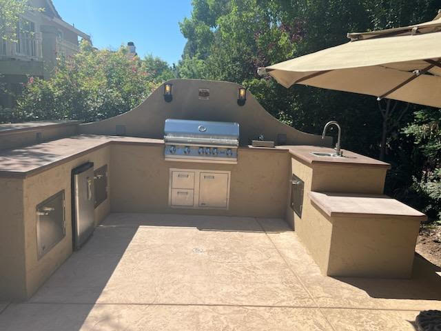 custom BBQ built by all pro builders - lightbox