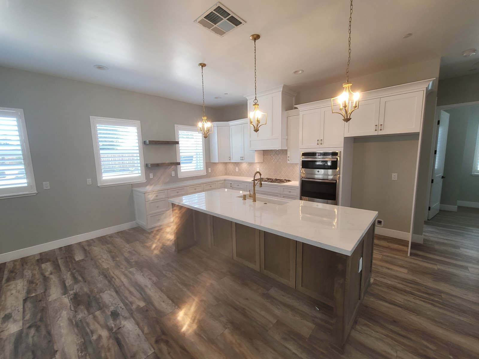 kitchen renovation by all pro builders - long L shape counter - right side - lightbox