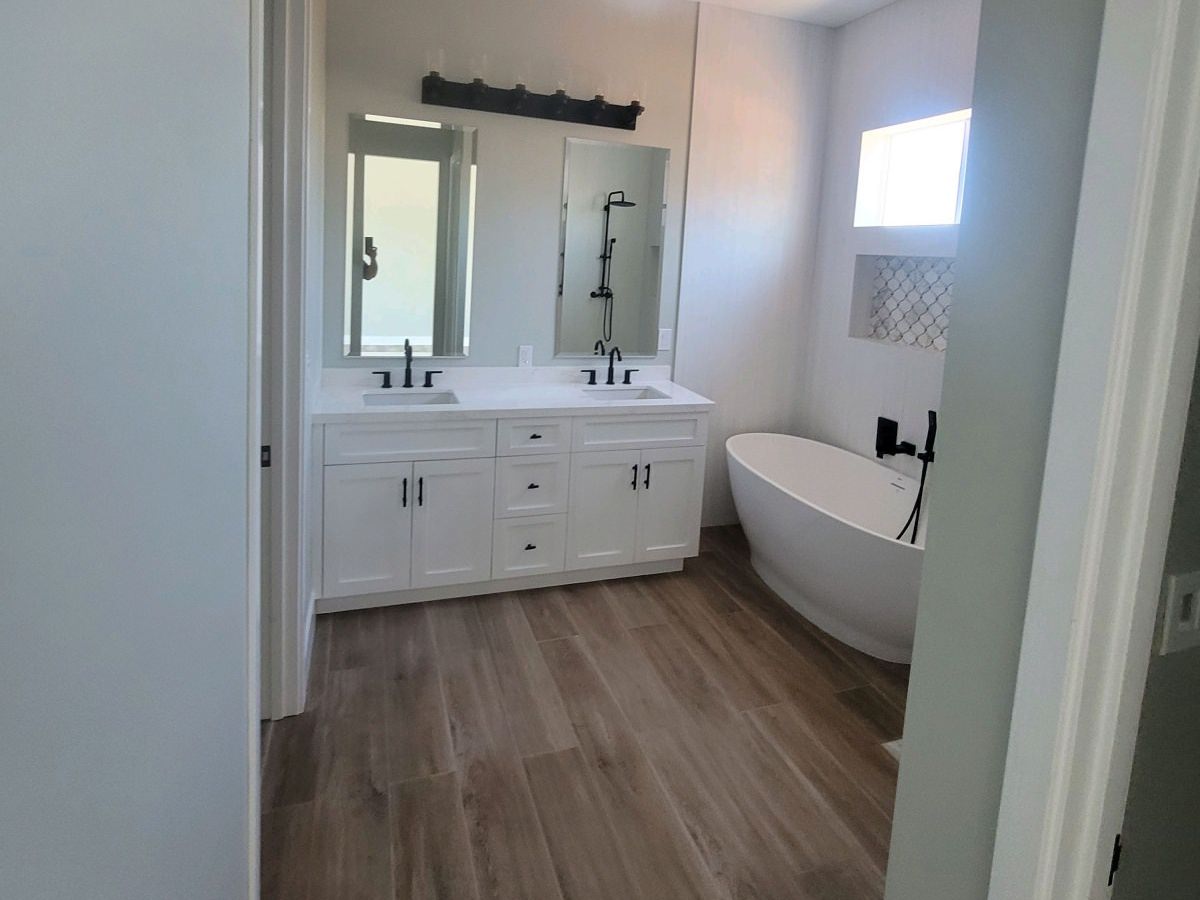 Custom bathroom by All Pro Premium Builders Inc